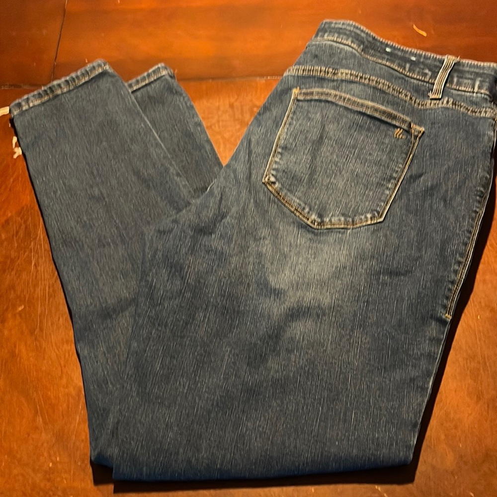 Women’s Lularoe Jeans!